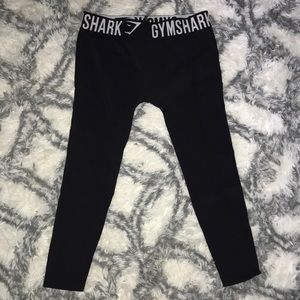 Gymshark black crop leggings